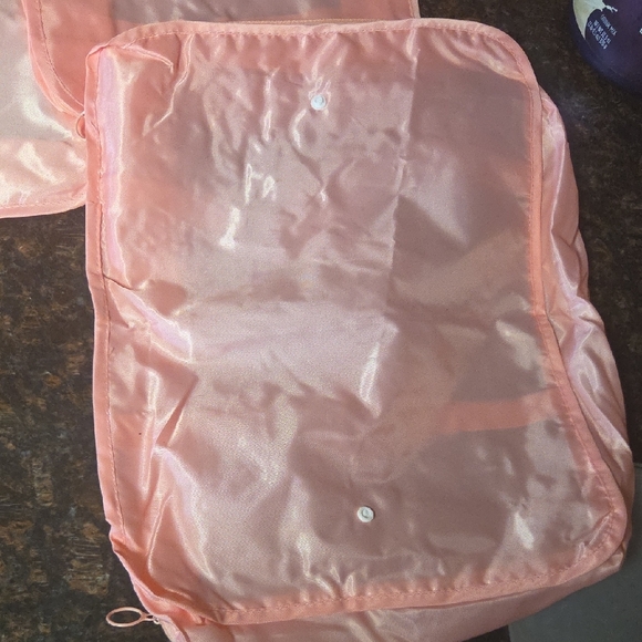 Pink Travel Organizer Set - Picture 3 of 16